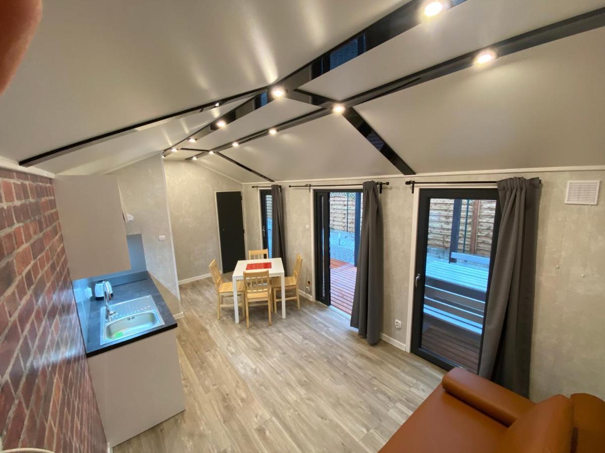 Domy Nad Morzem - Chata Pirata- Tiny House Dziwnów Exteriör bild