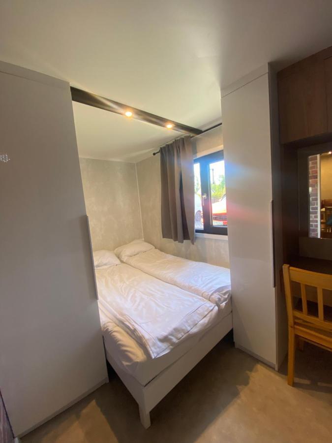 Domy Nad Morzem - Chata Pirata- Tiny House Dziwnów Exteriör bild