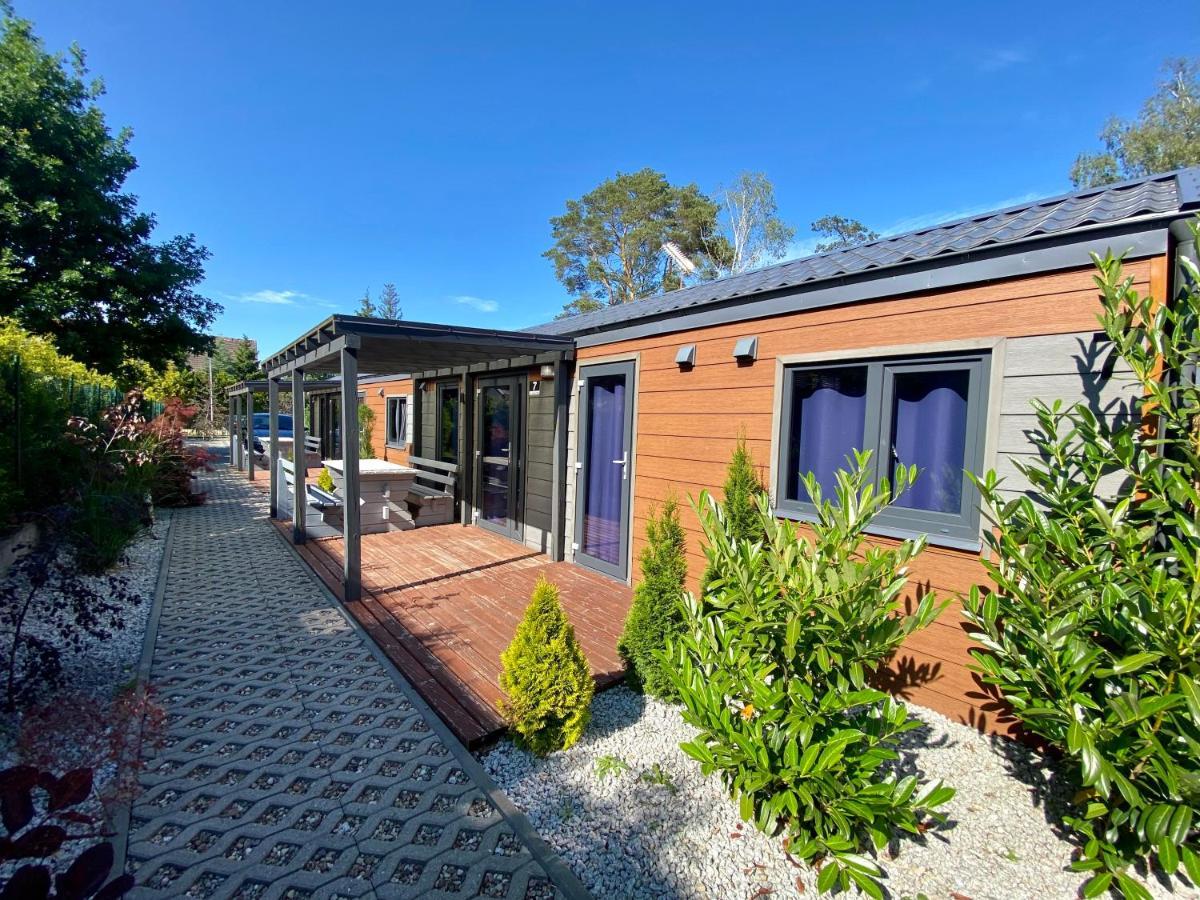 Domy Nad Morzem - Chata Pirata- Tiny House Dziwnów Exteriör bild